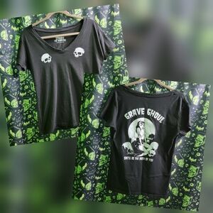 RARE Zombie You Monsters Grave Ghoul Pin UP Girl Skull Cemetary V-Neck Tee
